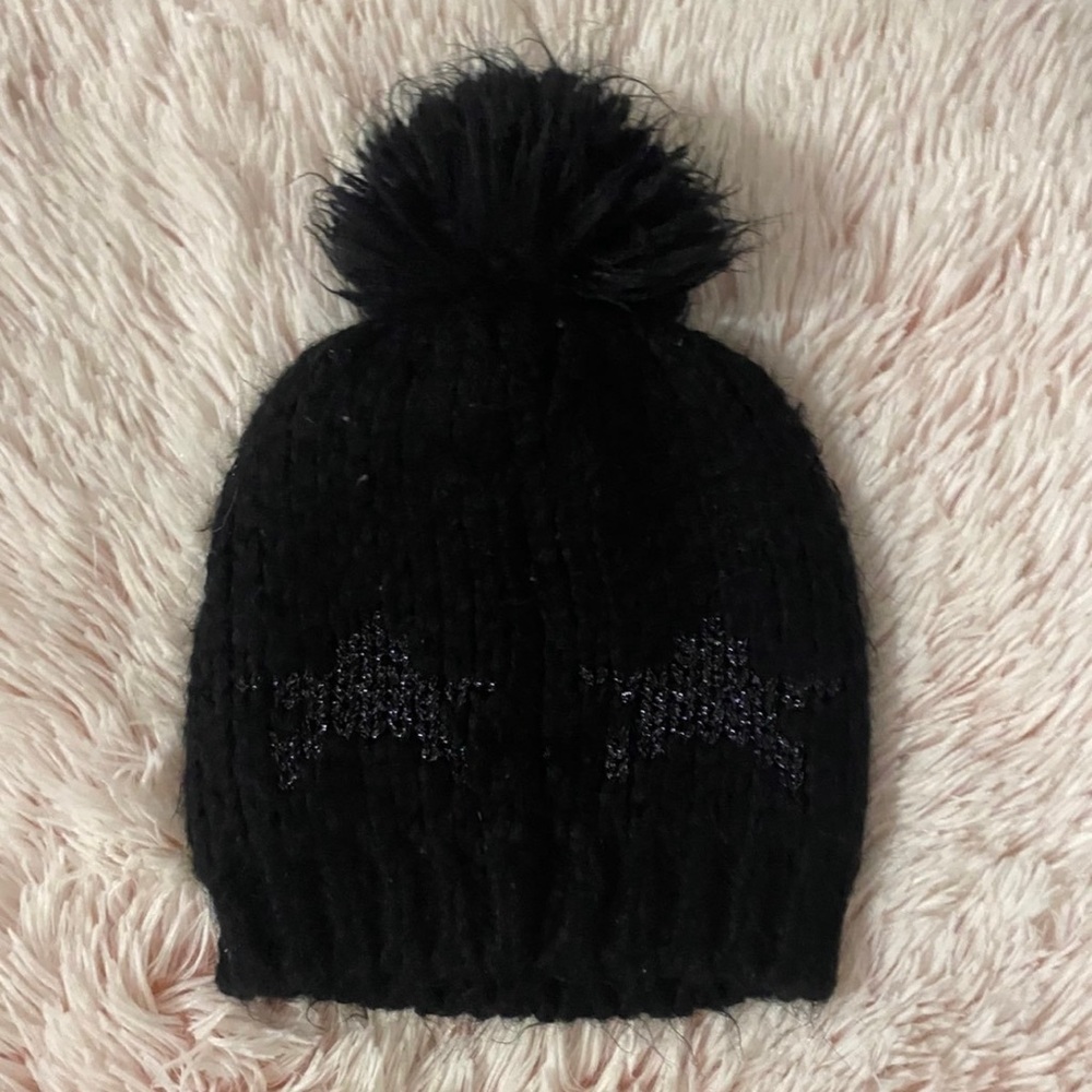 Steve Madden Black Knit Beanie - Stylish & Cozy Winter Hat